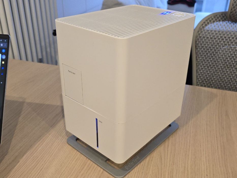 Nawilżacz ewaporacyjny Stadler Form Oskar Little Biały