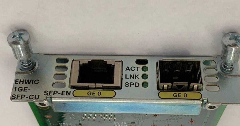 модуль Cisco EHWIC-1GE-SFP-CU
