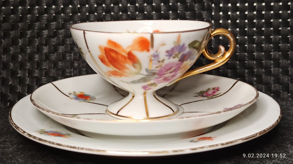 Porcelana Turyngia TRIO Mäbendorf bei Suh Dekor kwiatowy
