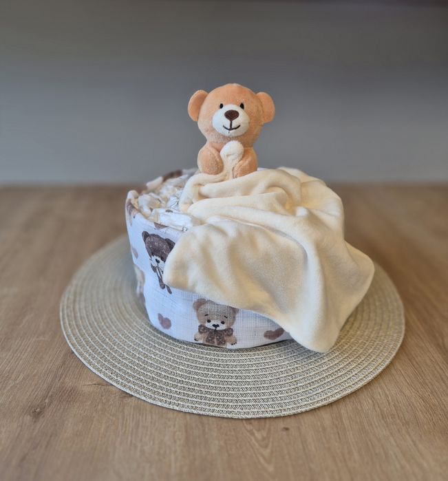 Tort z Pampersów-Baby Shower, narodziny dziecka, prezent