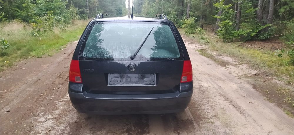 Sprzedam VW Golf 2004r. 1.6 Benzyna z Niemiec