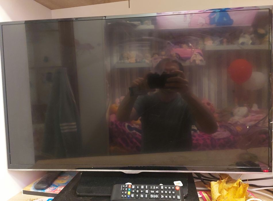 Tv led samsung  UE32H5500AW