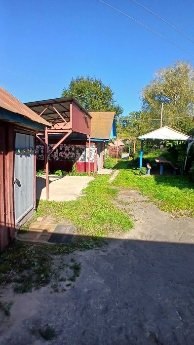 Будинок в селі Бистрик з документами