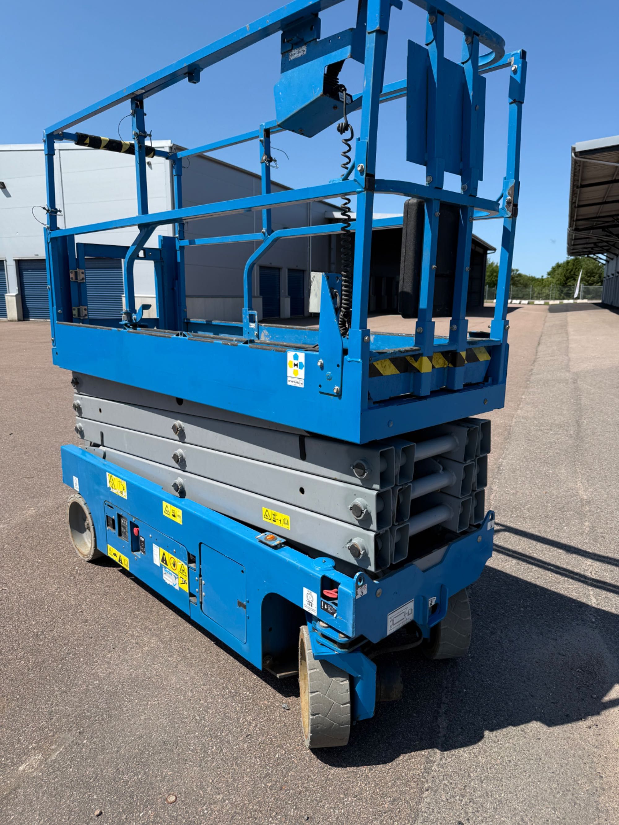 Podnośnik nożycowy Genie GS2632