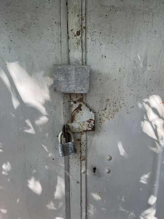 Железный гараж паустовского суворовский район поселок котовского