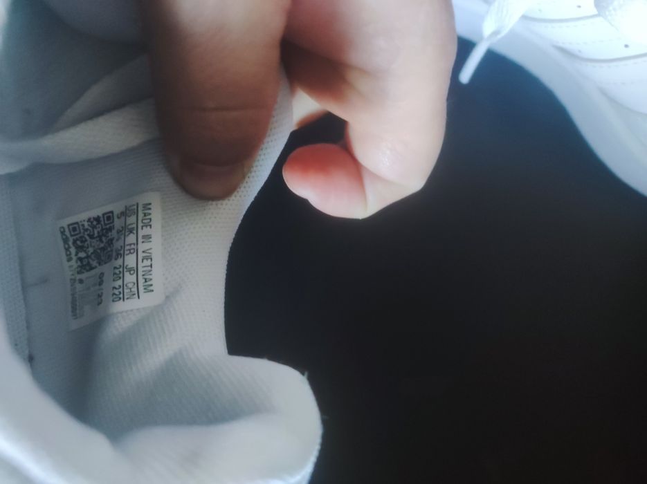 Sapatilhas adidas como novas T 36