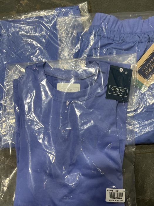 Медичний костюм Cherokee