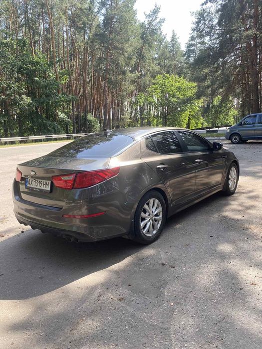 KIA Optima 2014.