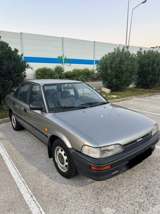 Toyota Corolla E90 XL