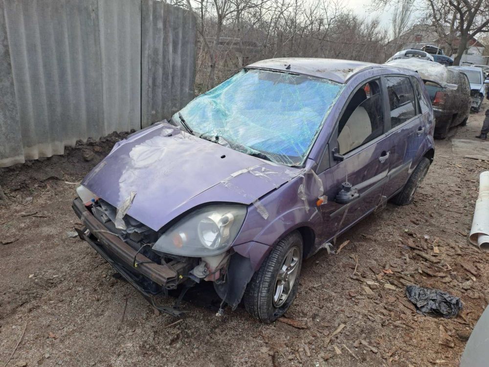 Шрот запчастини розбор FORD FIESTA 2006рік.1.4бензин