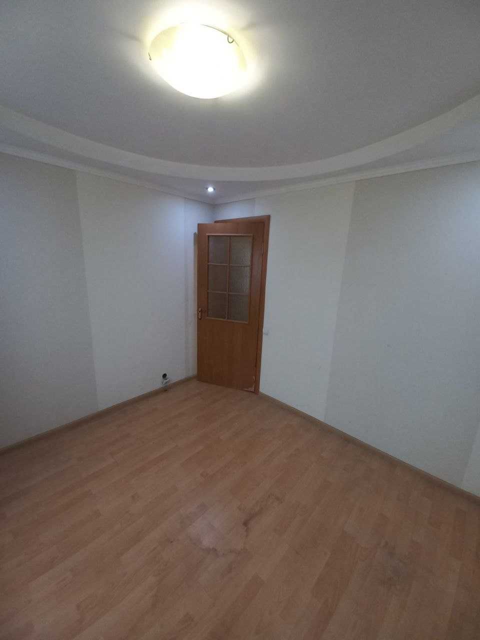 Продається 3-х кімнатна квартира в центральному районі
