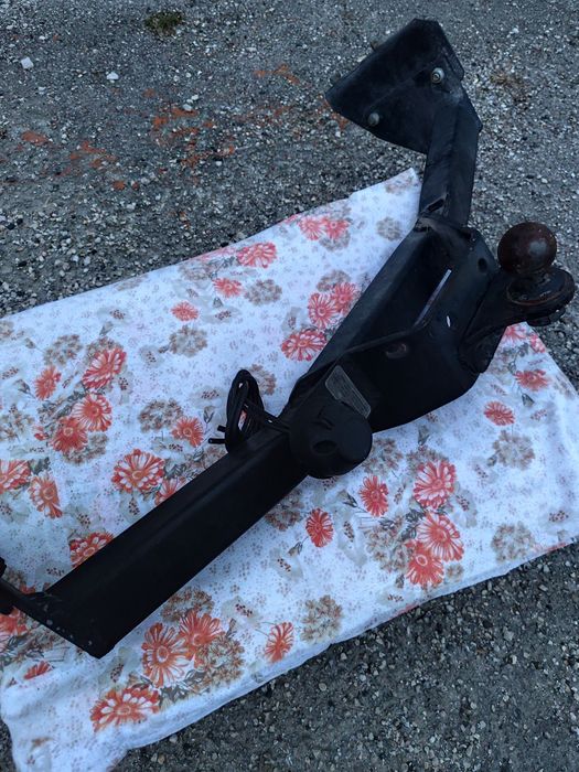 Engate de reboque Nissan Navara 2012