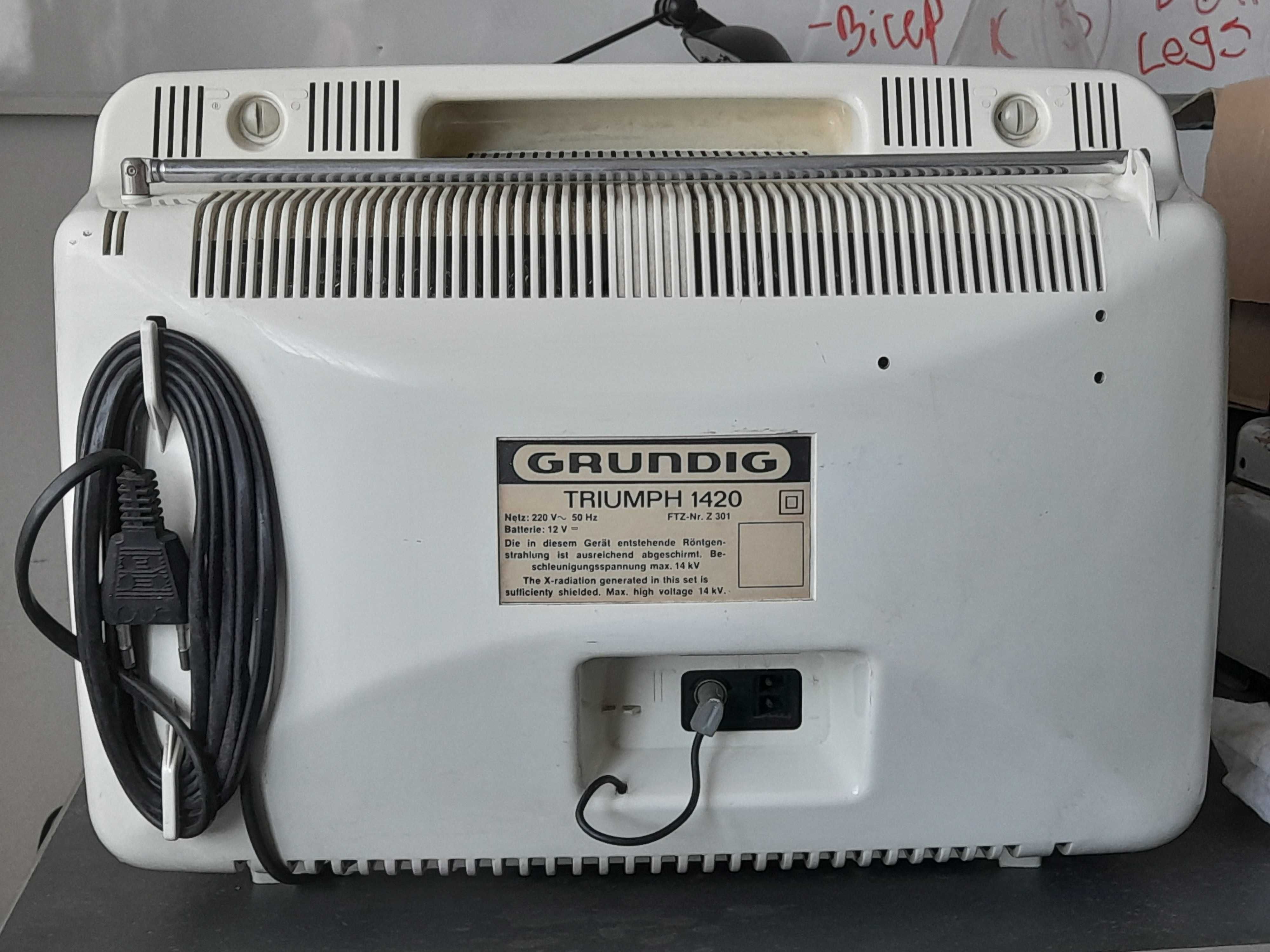 Televisor Grundig vintage - anos 70