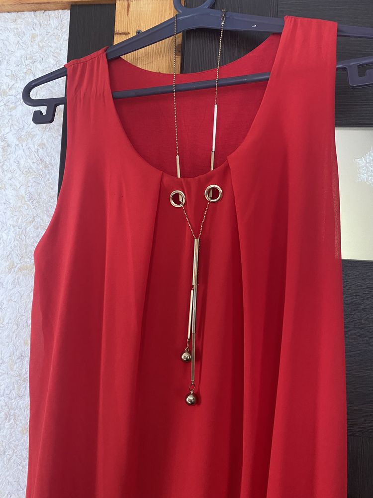 Сукня-міді, червоного кольору, виробник, Італія