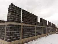 Pustaki leszowe oraz białe, bloczki betonowe Cement, Wapno
