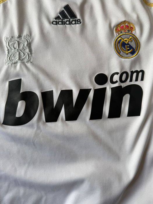 Oryginalna koszulka Realu Madryt z sezonu 09/10 z nadrukiem Ronaldo 9