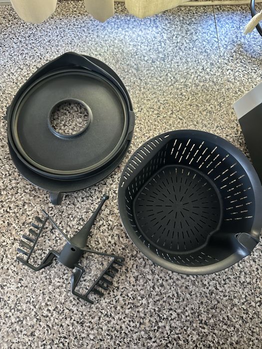 Bimby tm3 com oferta de livro de receitas