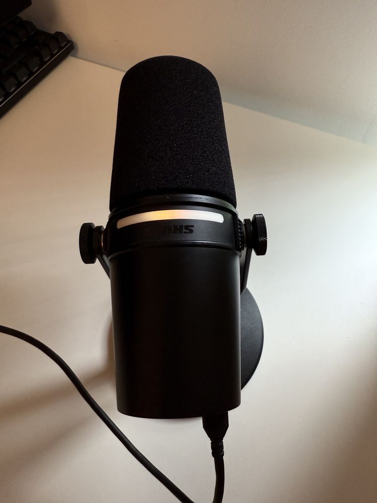 Mikrofon Shure MV7 +K-BNDL XLR/USB-C ze statywem