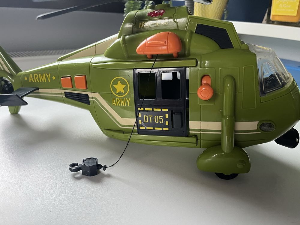Helikopter na baterie