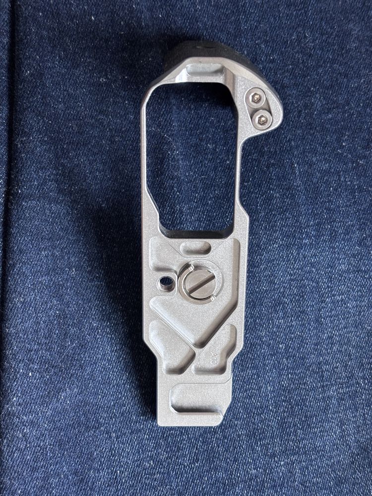 Grip L bracket Smallrig para Nikon Zfc
