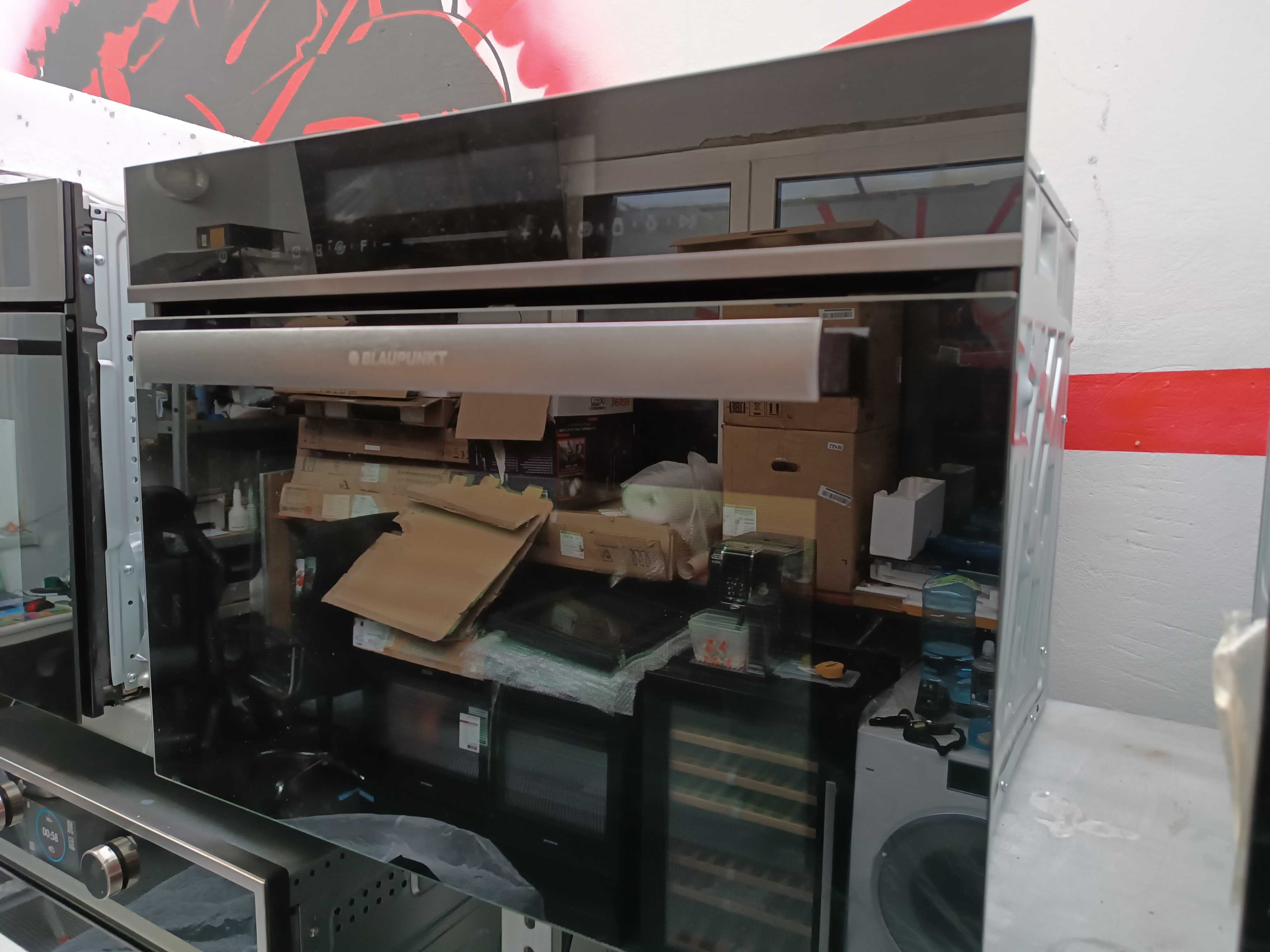 Kompaktowy Piekarnik 45cm z funkcją mikrofali Blaupunkt
