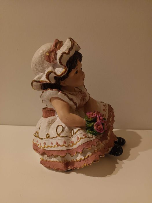 Bonecas pintadas à mão