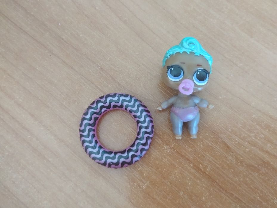 Лялечка Крихітка Лол