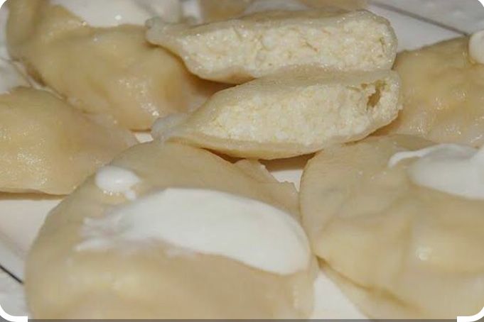 Domowe pierogi ,  pielmeni , uszka