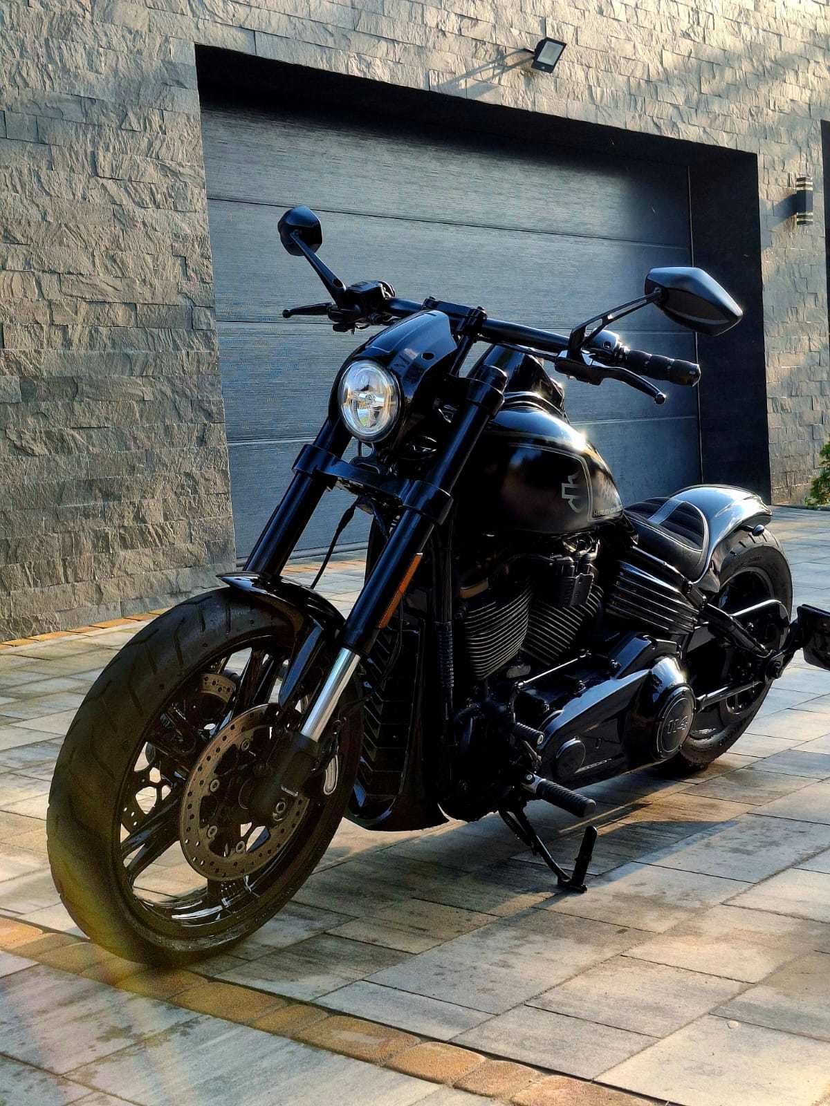 Harley Davidson Low Rider