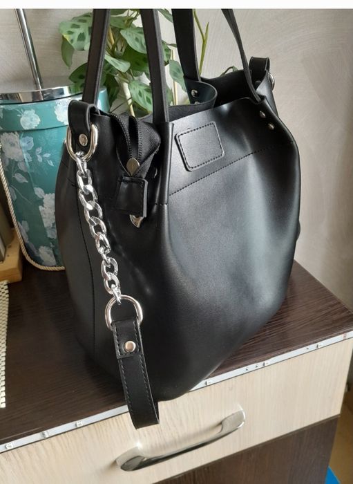 Сумка жіноча чорна