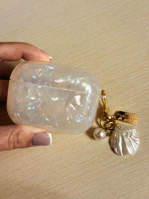 Чохол для навушників Airpods Pro