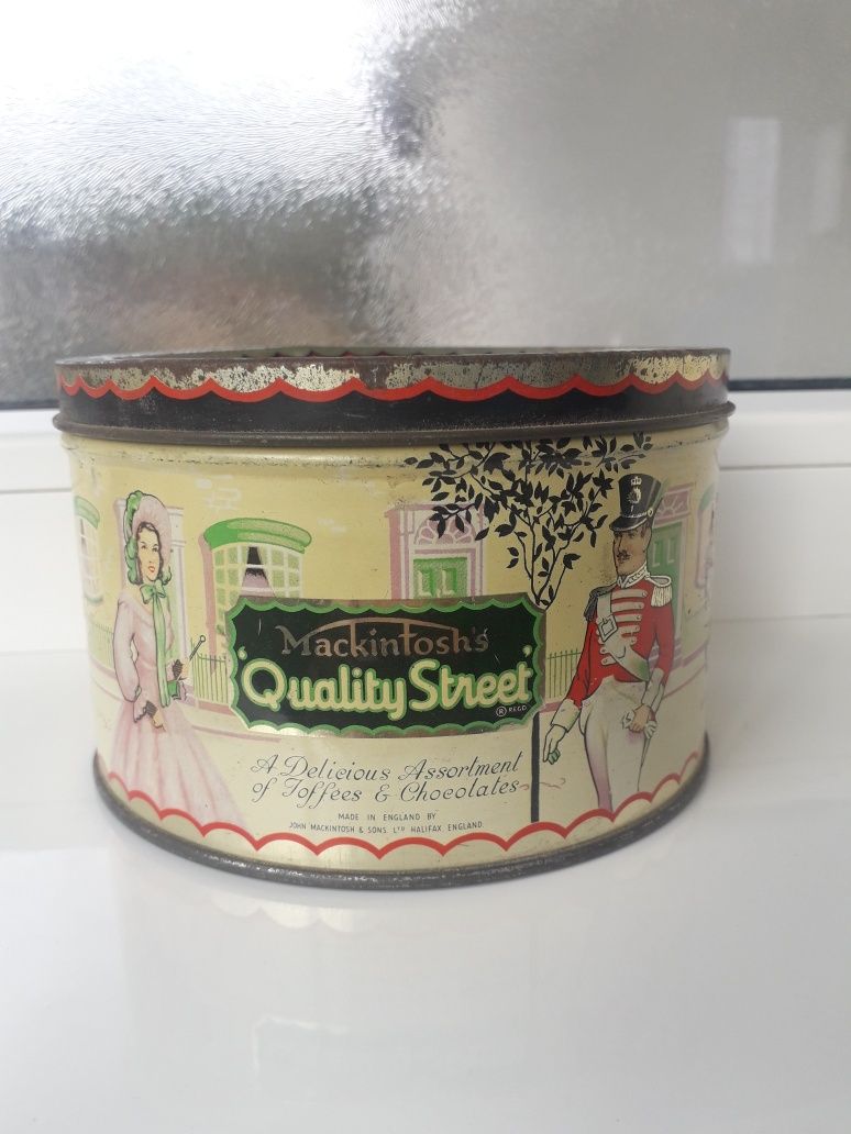 PRL Vintage Street Candy Mackintosh's Quality puszka po cukierkach