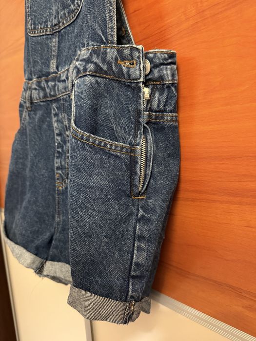 Jeansowe ogrodniczki