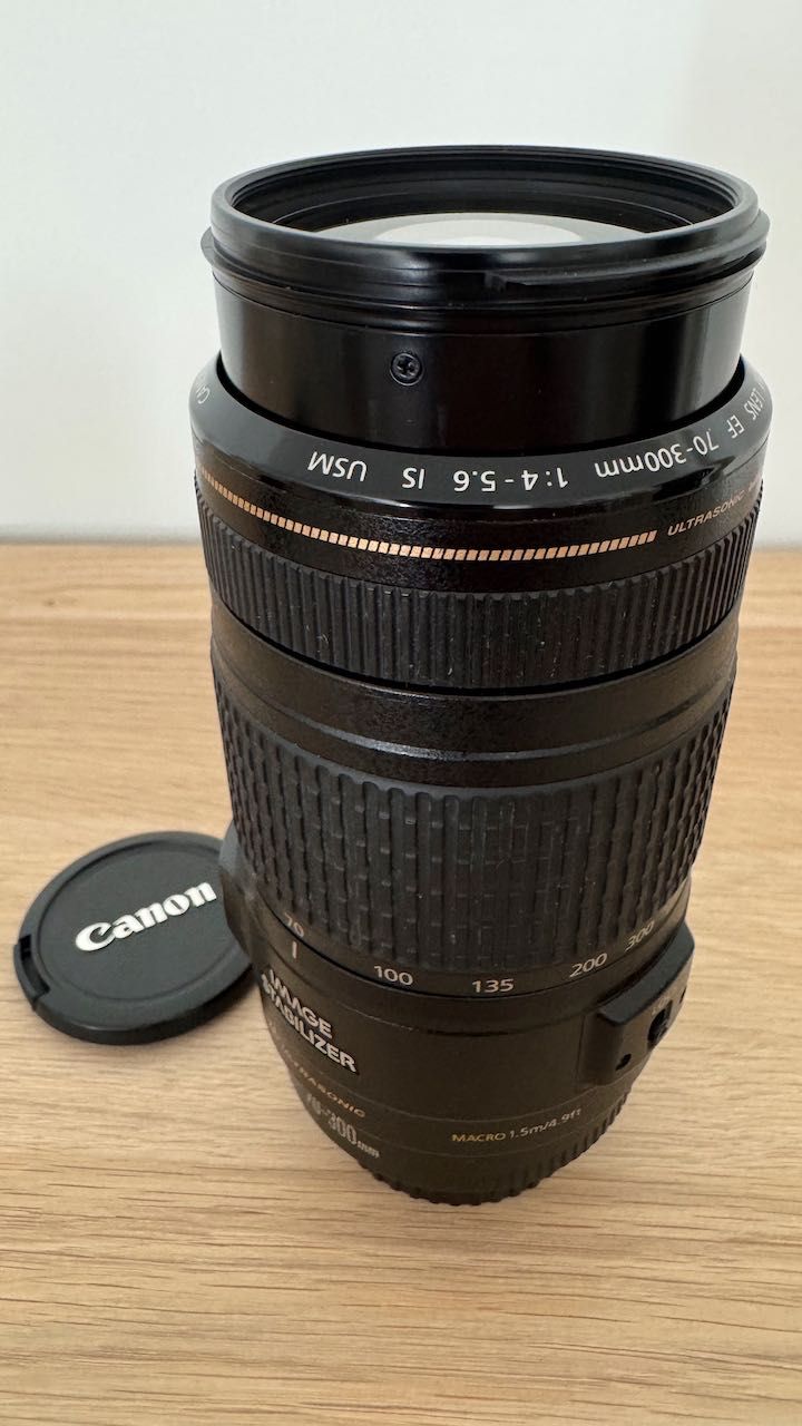 Canon Lente EF 70-300mm f/4-5.6 IS USM - Made In Japan