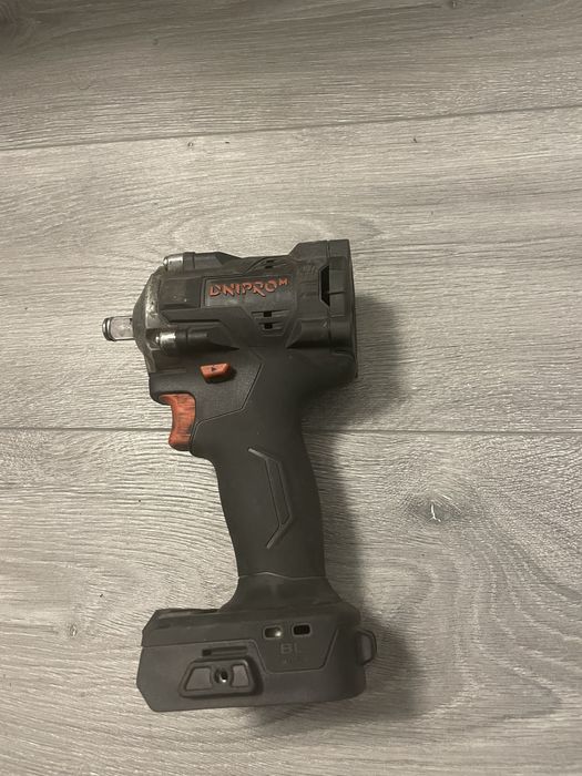 Акумуляторний гайковерт Dnipro-M DTW-201BC Compact (без АКБ і ЗП)