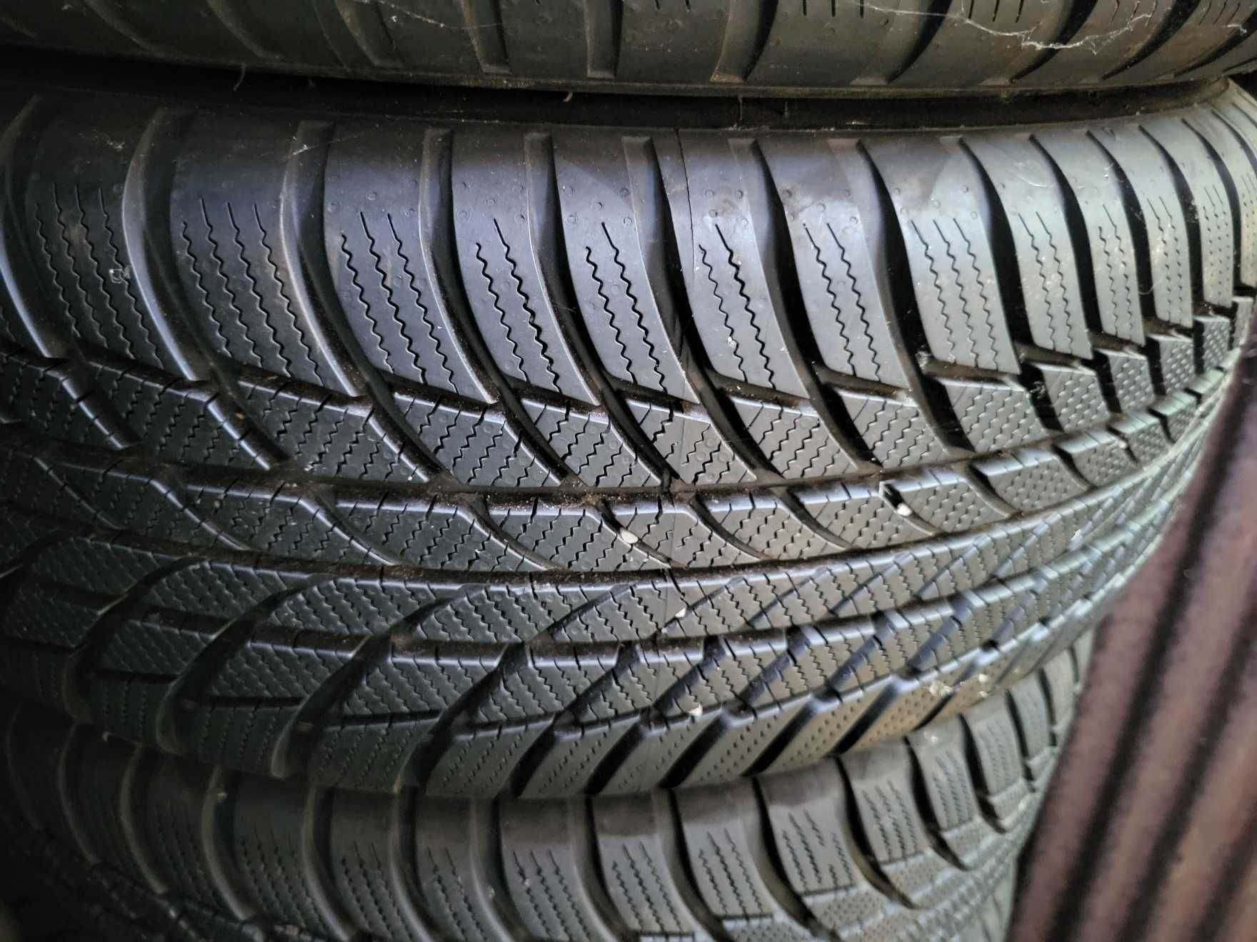 Komplet opon Bridgestone Blizzak LM-001 205/60r16 92H 2020 r.