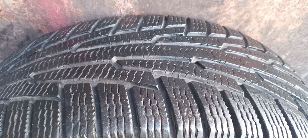 Продам зимову резину