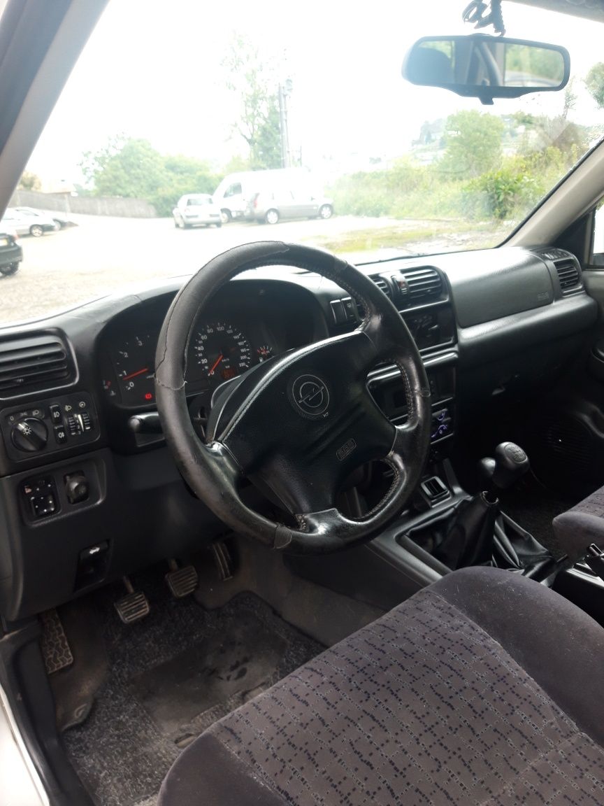 Opel frontera 2.2 dti
