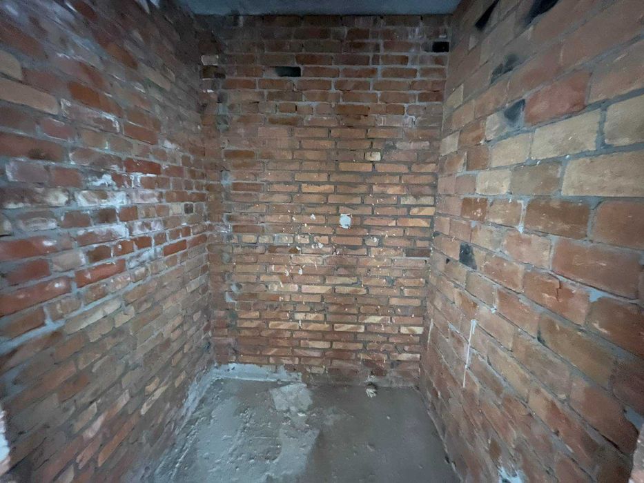 Однокімнатна квартира в зданій новобудові Виставка