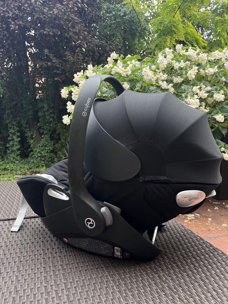 Fotelik Cybex Cloud Q + baza