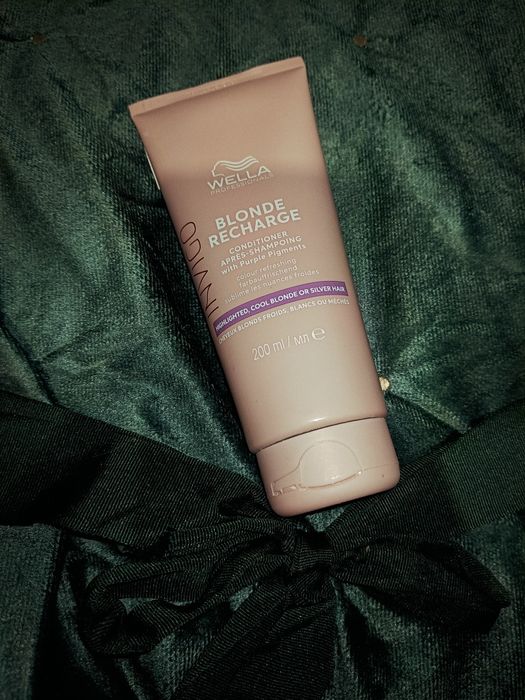 Wella Professionals Invigo Blond-Recharge odżywka do włosów blond i si