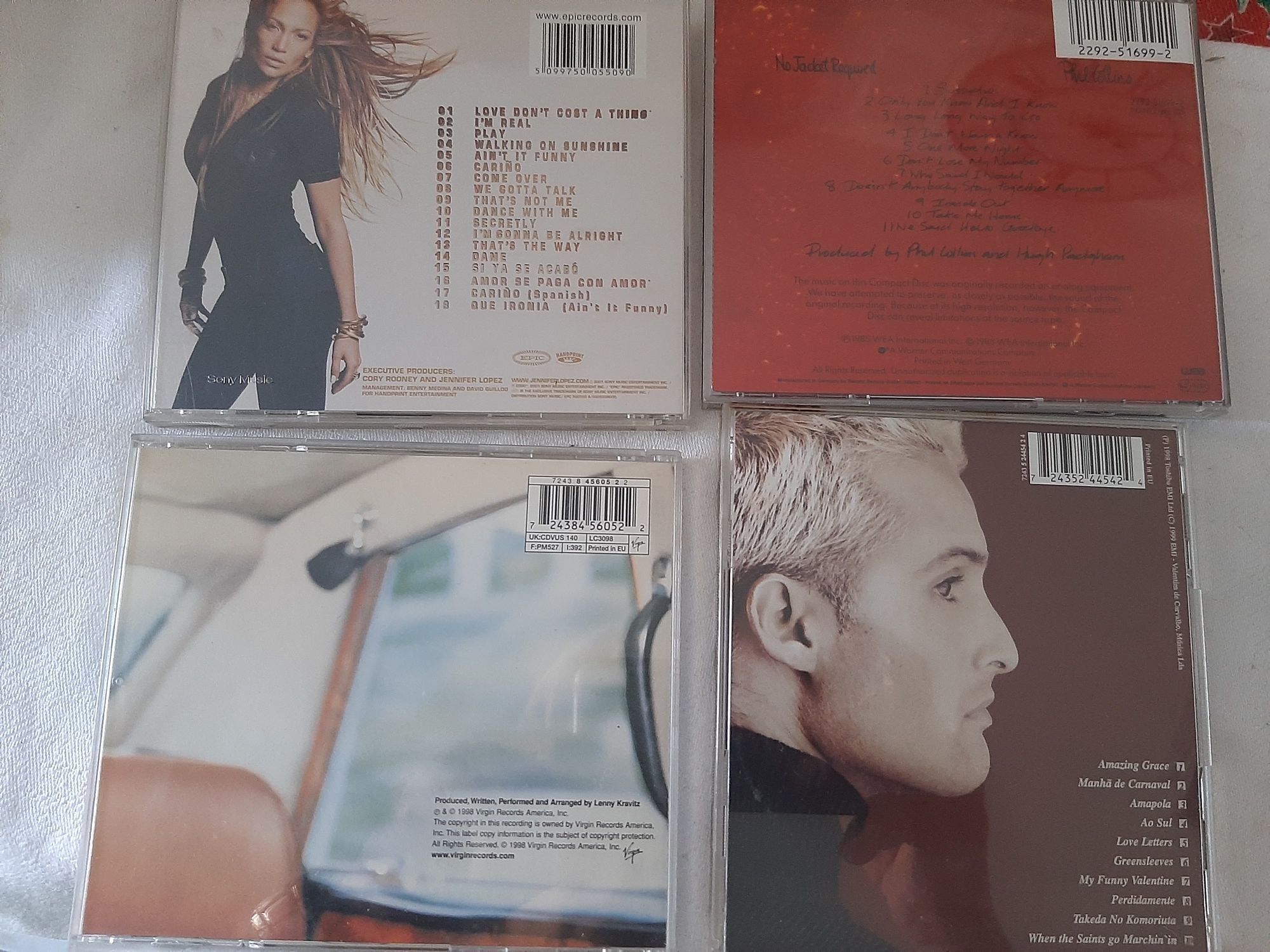 C. d. música originais como novos