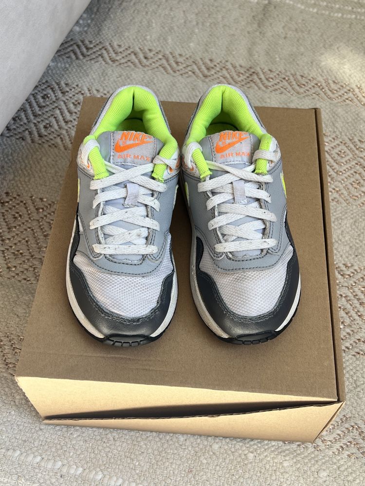 Кросівки Nike air max 29,5р дитячі Найк