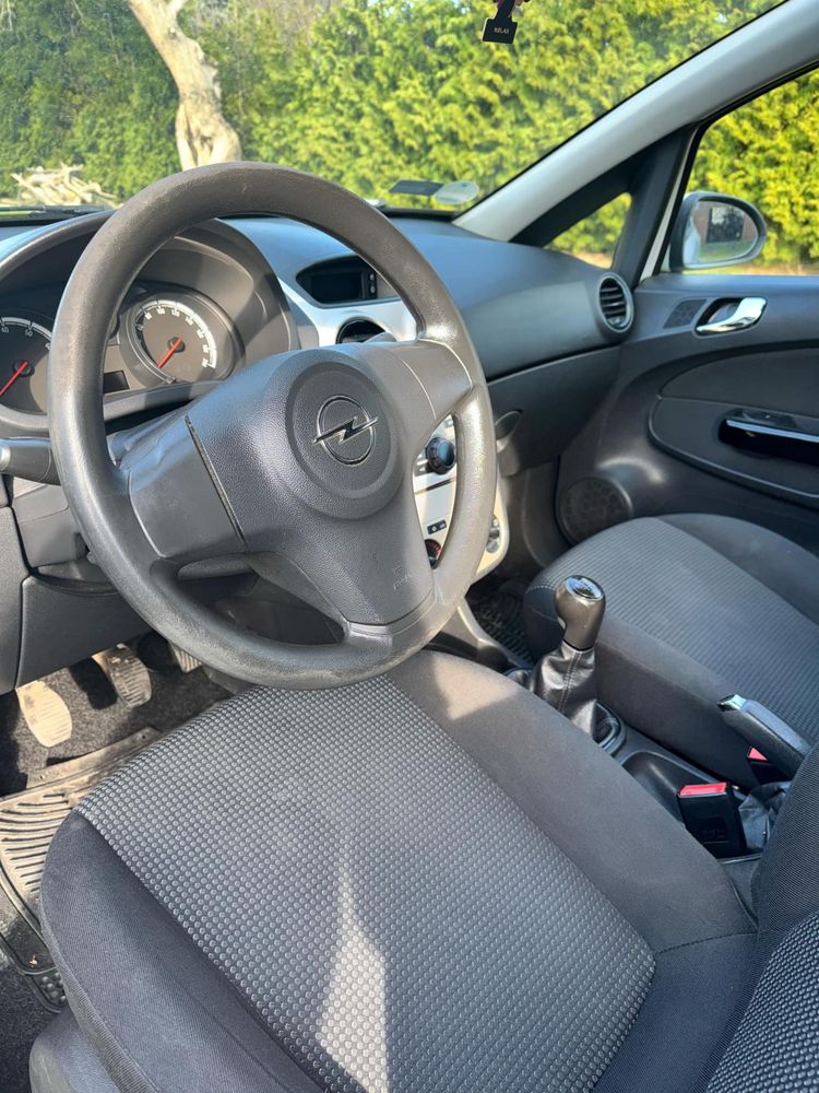 Opel corsa 2010rok