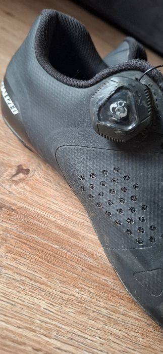 Buty kolarskie szosowe SPECIALIZED TORCH 2.0 czarne 39 boa