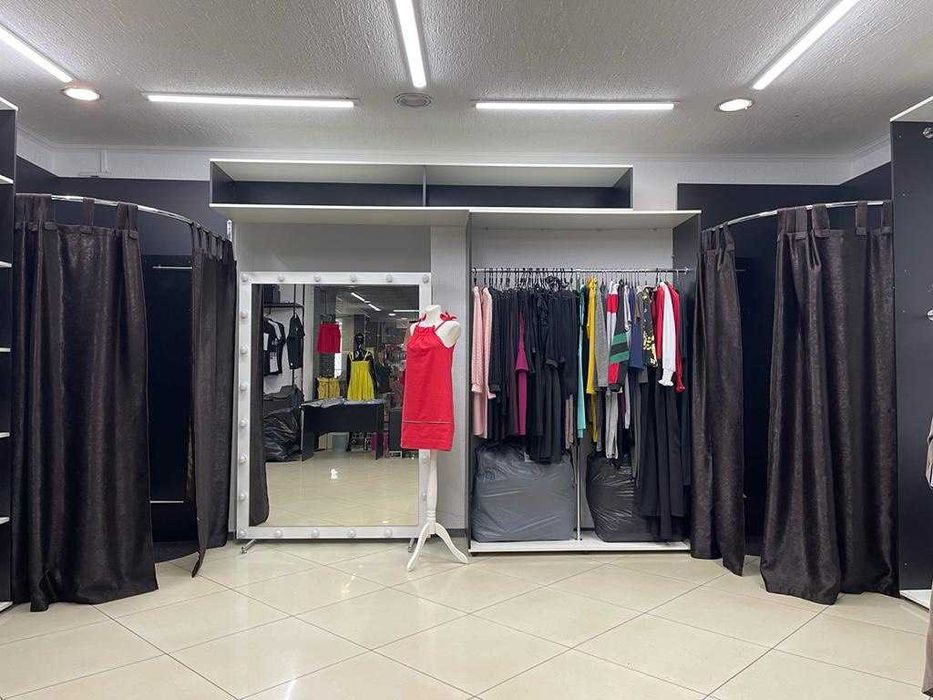 Продам магазин в ТРЦ “Гранд Плаза” (м.Олександрія)