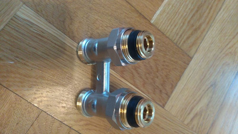 Zawór przyłączeniowy prosty do grzejnika 1/2 cala DANFOSS 3szt