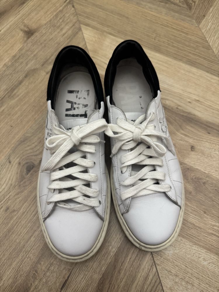 Patrizia Pepe trampki buty adidasy snekersy skórzane 40