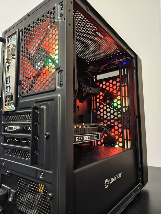 PC Gaming | GTX 1660 Super | Ryzen 7 | 16gb RAM