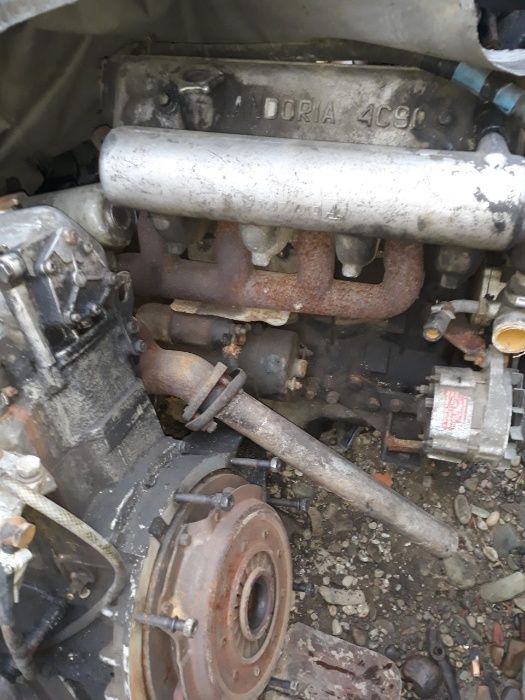 Андорія головка мотор кожух